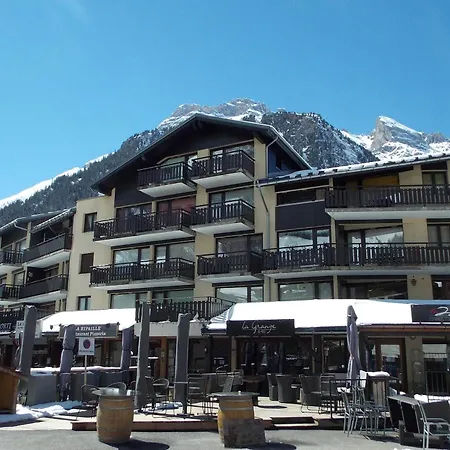 Apartment Avec Vue Montagne, Balcon - 4 Pers. *